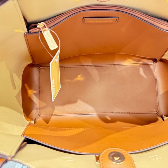 Michael Kors Reed Large Belted Shoulder Tote Bag Luggage - Picture 8 of 10